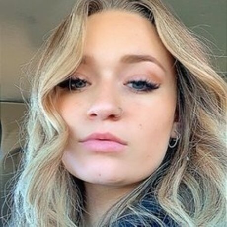 Nacktes geleaktes OnlyFans-Foto von Shay