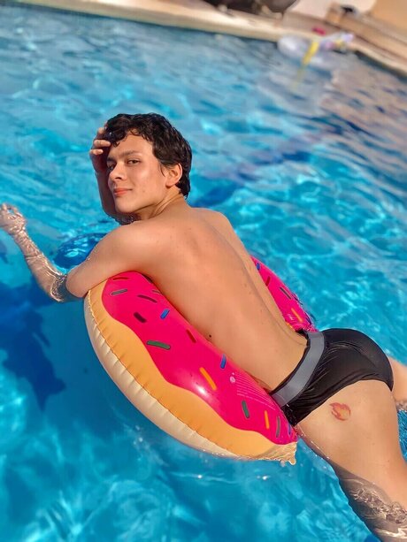 Nacktes geleaktes OnlyFans-Foto von Juan Martinez