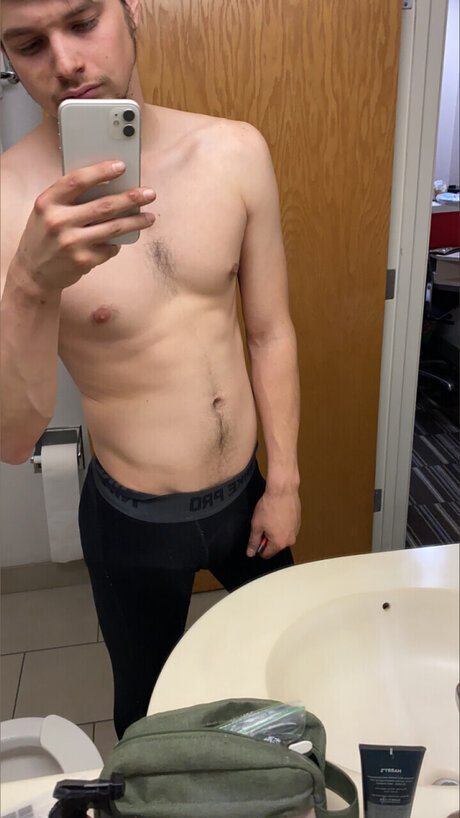 Nacktes geleaktes OnlyFans-Foto von Dalton