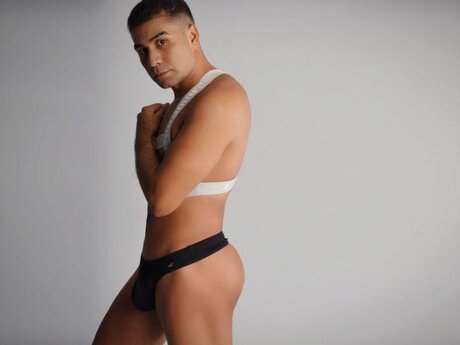 Cris Tapias