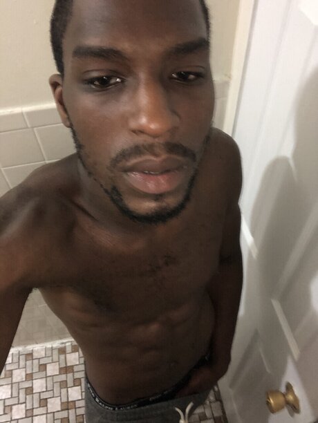 Nacktes geleaktes OnlyFans-Foto von Bryant Dathan