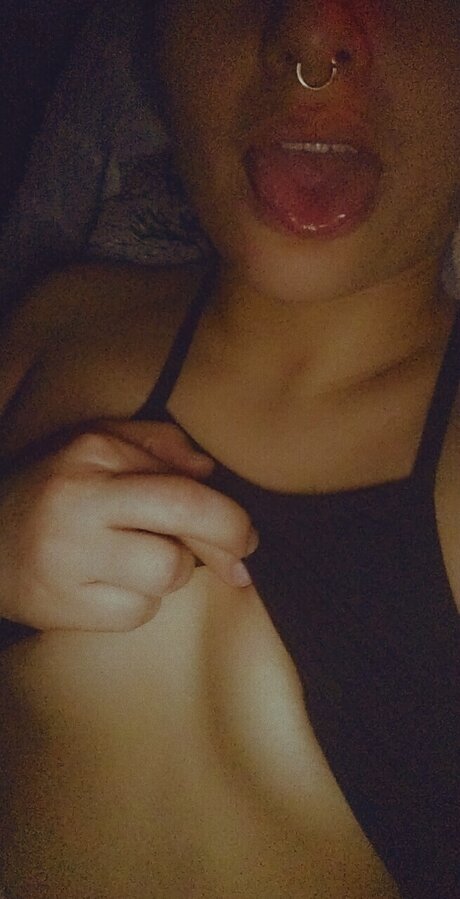 Nacktes geleaktes OnlyFans-Foto von Kitten Mitten