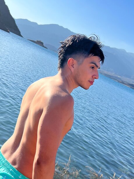 Nacktes geleaktes OnlyFans-Foto von Brian Agustin