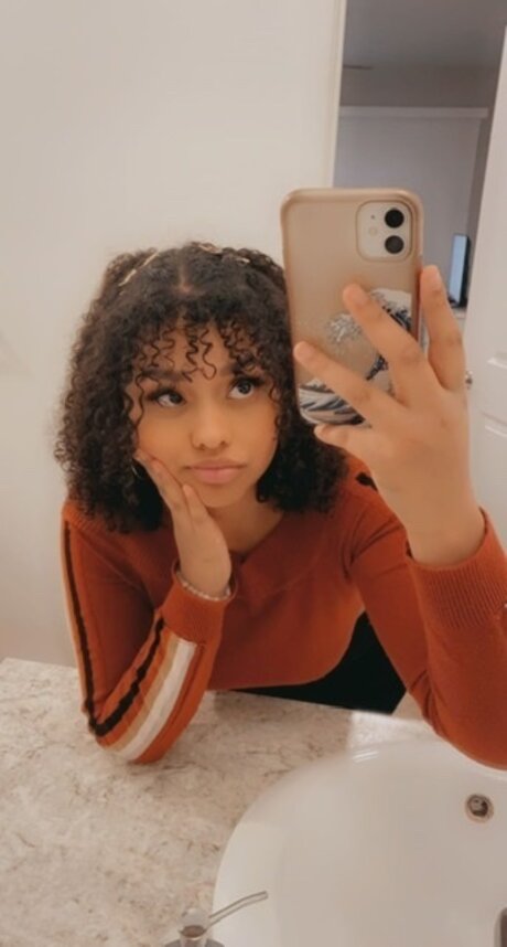 Nacktes geleaktes OnlyFans-Foto von Cocoa