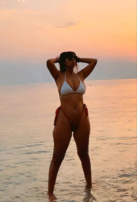 Nacktes geleaktes OnlyFans-Foto von Aliboni