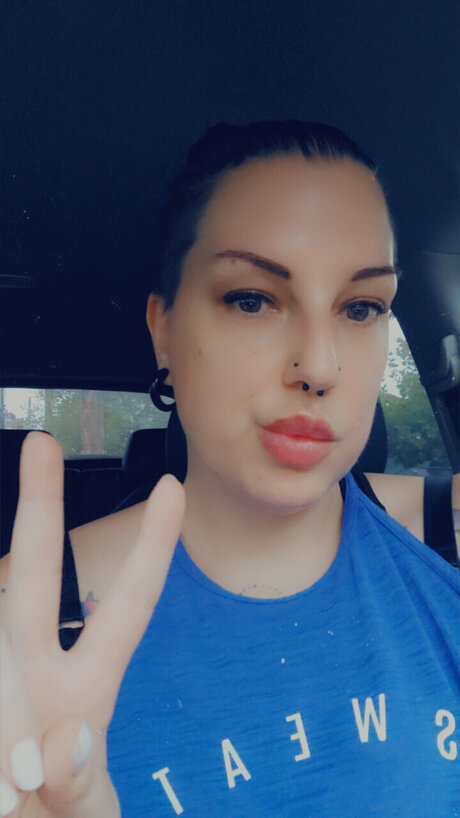 Nacktes geleaktes OnlyFans-Foto von Misskat007