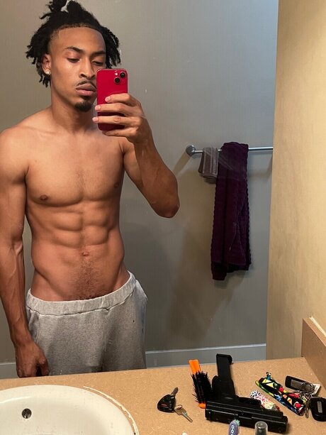 Nacktes geleaktes OnlyFans-Foto von Braszuan