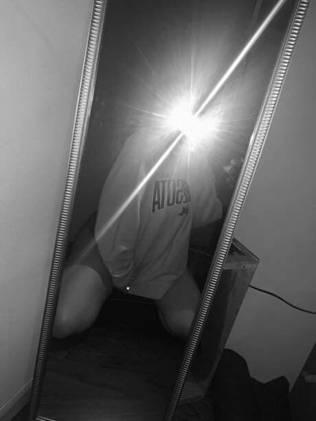 Nacktes geleaktes OnlyFans-Foto von Samantha