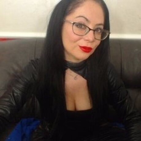 Nacktes geleaktes OnlyFans-Foto von Mistresskeira