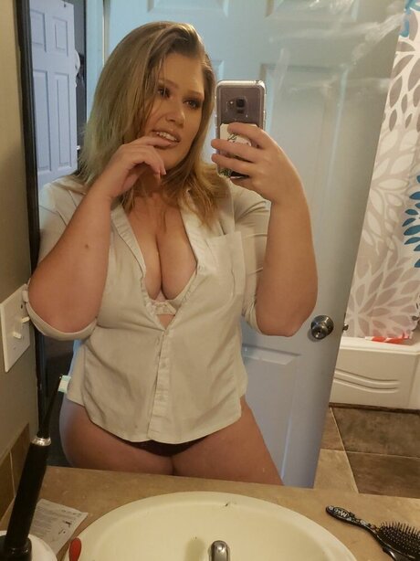 Nacktes geleaktes OnlyFans-Foto von Hannah