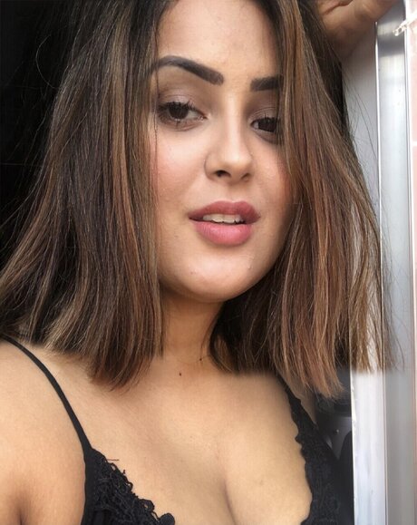 Nacktes geleaktes OnlyFans-Foto von Charlote