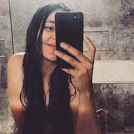 Nacktes geleaktes OnlyFans-Foto von Karol Lpez