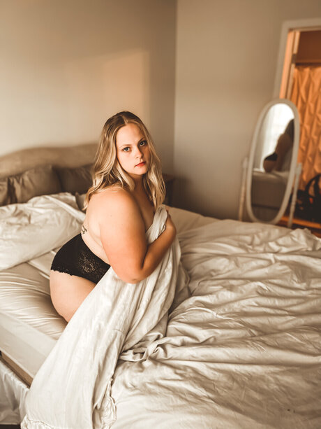 Nacktes geleaktes OnlyFans-Foto von Rebecca