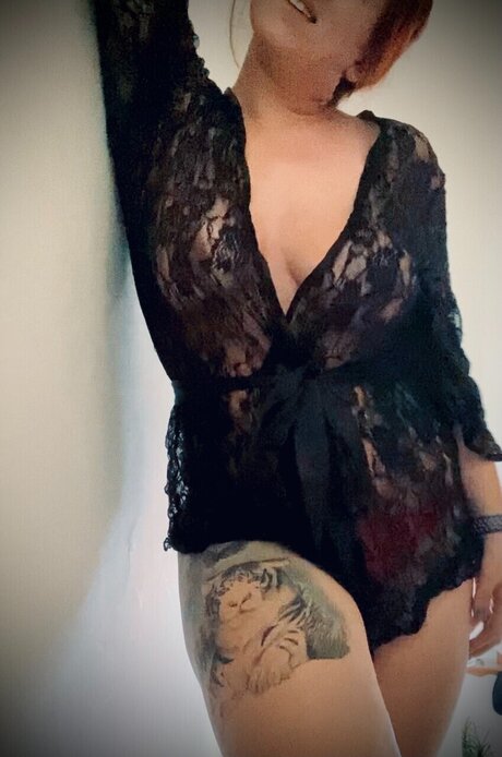 Nacktes geleaktes OnlyFans-Foto von Oxxmelly