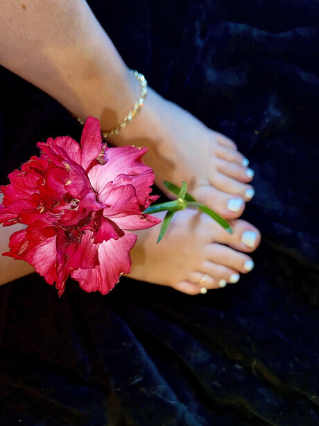Nacktes geleaktes OnlyFans-Foto von Pretty Feet 