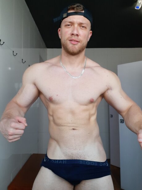 Nacktes geleaktes OnlyFans-Foto von Alemo 