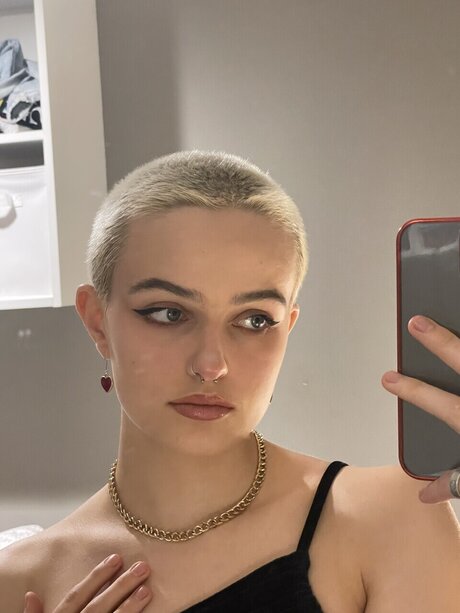 Nacktes geleaktes OnlyFans-Foto von Caelan Rose