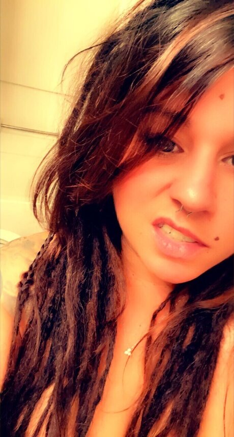 Nacktes geleaktes OnlyFans-Foto von Jess