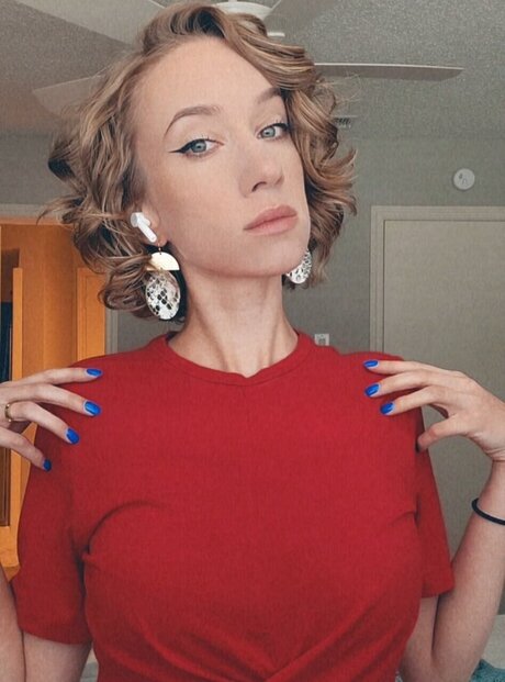Nacktes geleaktes OnlyFans-Foto von Vi0l3tt