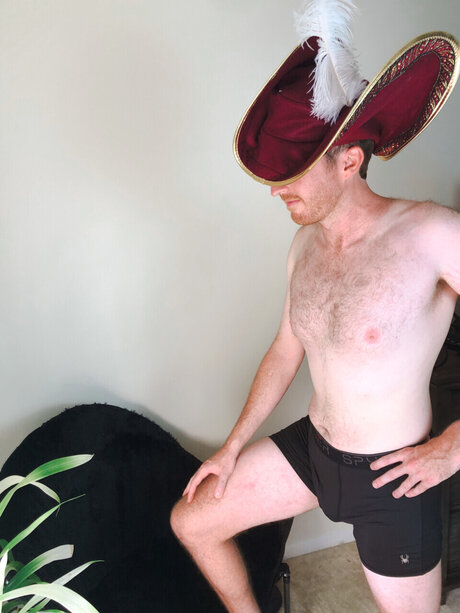 Nacktes geleaktes OnlyFans-Foto von Captain Of The Pearl