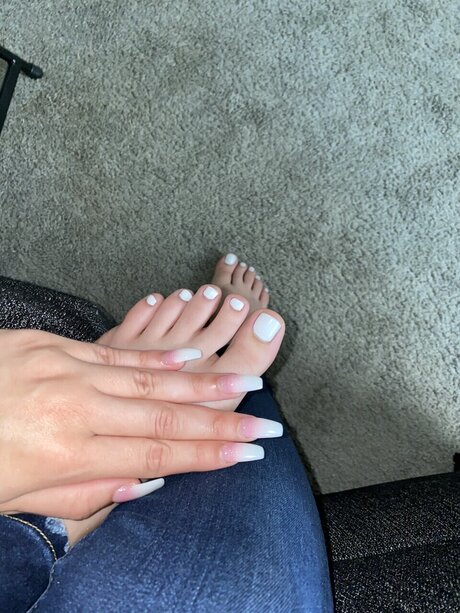 Nacktes geleaktes OnlyFans-Foto von Mzpiggy