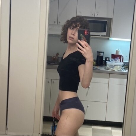 Nacktes geleaktes OnlyFans-Foto von Violentttangel