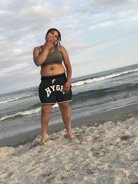 Nacktes geleaktes OnlyFans-Foto von Saint Hygh