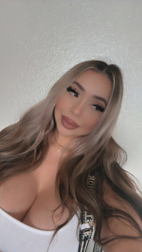 Nacktes geleaktes OnlyFans-Foto von Brittney Hernandez