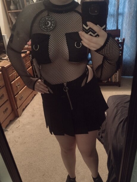 Nacktes geleaktes OnlyFans-Foto von Mommydearest420