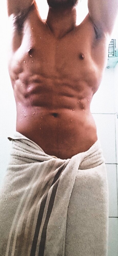 Nacktes geleaktes OnlyFans-Foto von Maximo