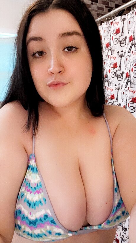 Nacktes geleaktes OnlyFans-Foto von Cassandra