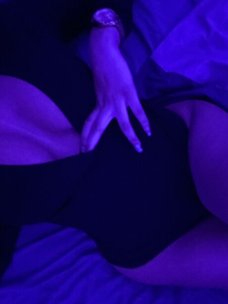 Nacktes geleaktes OnlyFans-Foto von Juicyjasmine