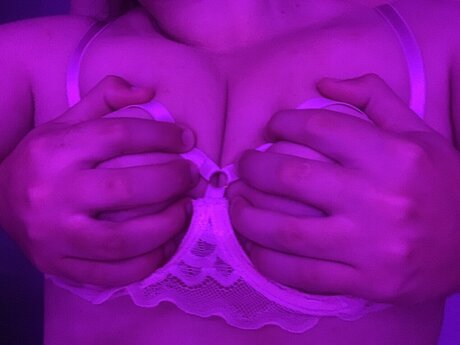Nacktes geleaktes OnlyFans-Foto von Diamond Baby 