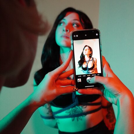 Nacktes geleaktes OnlyFans-Foto von Ramonaandolive