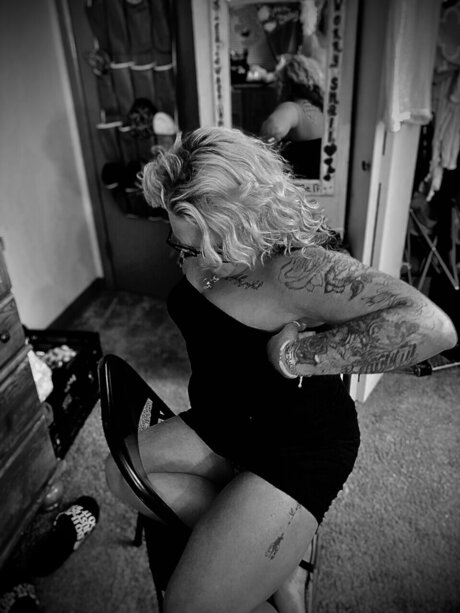 Nacktes geleaktes OnlyFans-Foto von Leanne