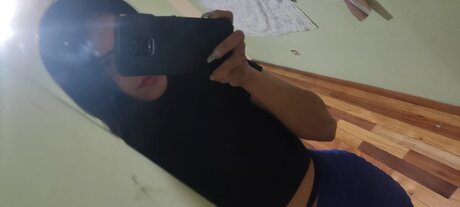Nacktes geleaktes OnlyFans-Foto von Karol 