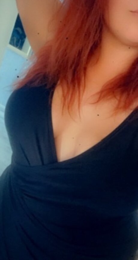 Nacktes geleaktes OnlyFans-Foto von Tinee