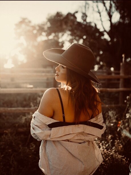 Nacktes geleaktes OnlyFans-Foto von Desert Darlin