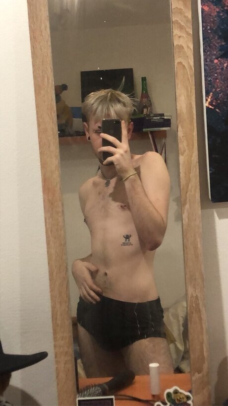 Nacktes geleaktes OnlyFans-Foto von Devilishthoughtsm