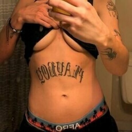 Nacktes geleaktes OnlyFans-Foto von Daddy Rookie