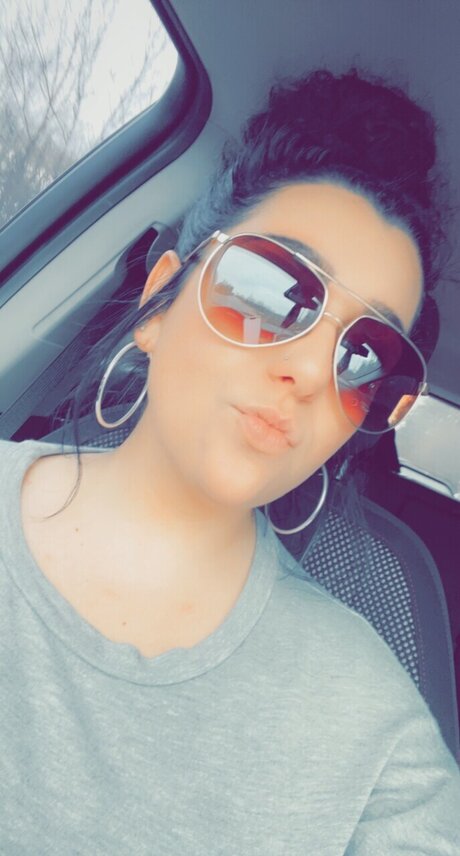 Nacktes geleaktes OnlyFans-Foto von Sarbearboo97