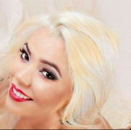 Nacktes geleaktes OnlyFans-Foto von Blondasexy24
