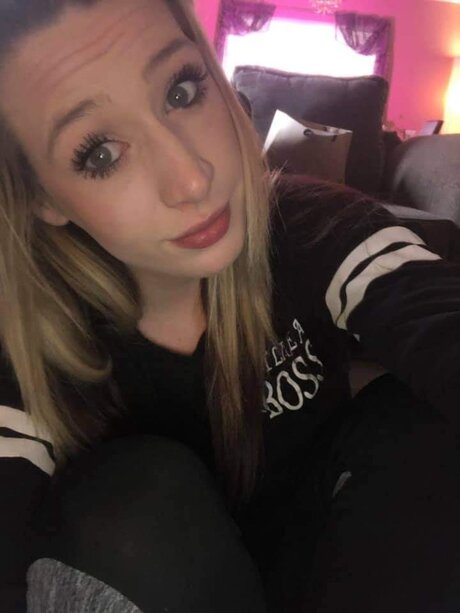 Nacktes geleaktes OnlyFans-Foto von Amanda Alisabethh 
