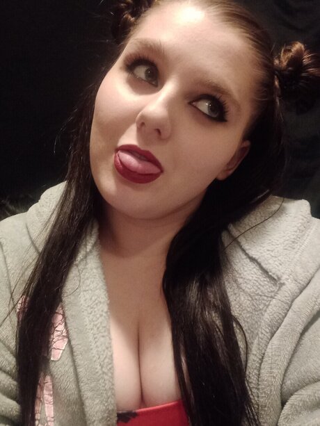 Nacktes geleaktes OnlyFans-Foto von Crazybb