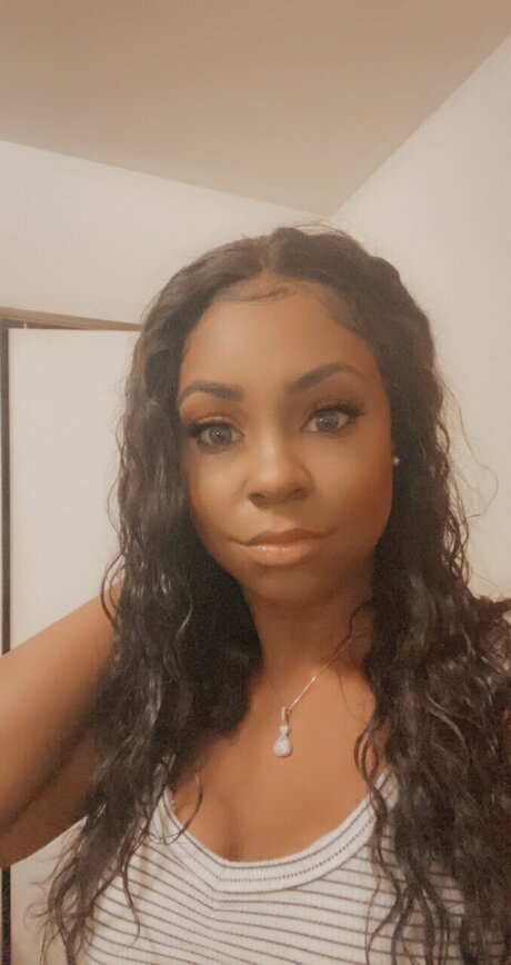 Nacktes geleaktes OnlyFans-Foto von Chelsea