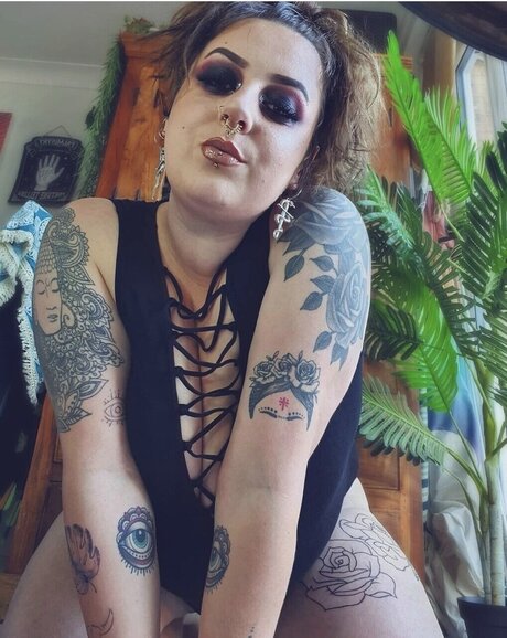 Nacktes geleaktes OnlyFans-Foto von Shazy