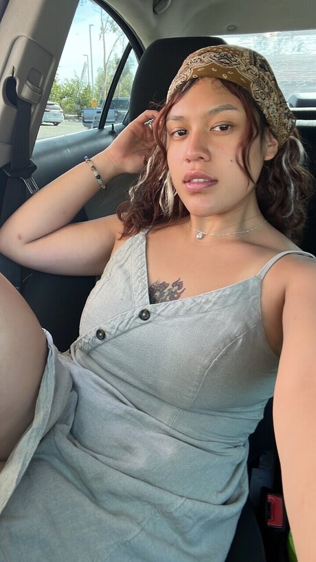 Nacktes geleaktes OnlyFans-Foto von Yesnyl