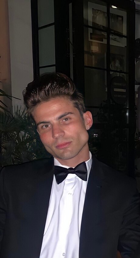 Nacktes geleaktes OnlyFans-Foto von Michael Wagner