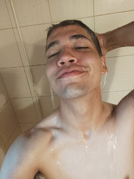 Nacktes geleaktes OnlyFans-Foto von Swepe Aquino
