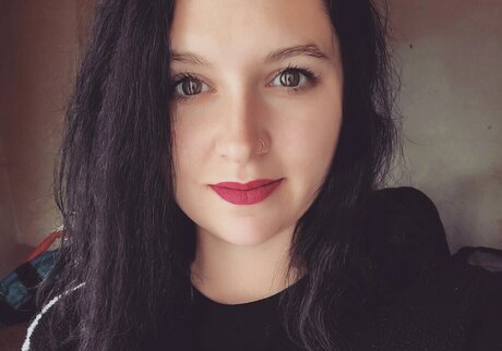 Nacktes geleaktes OnlyFans-Foto von Morrigan Rayne